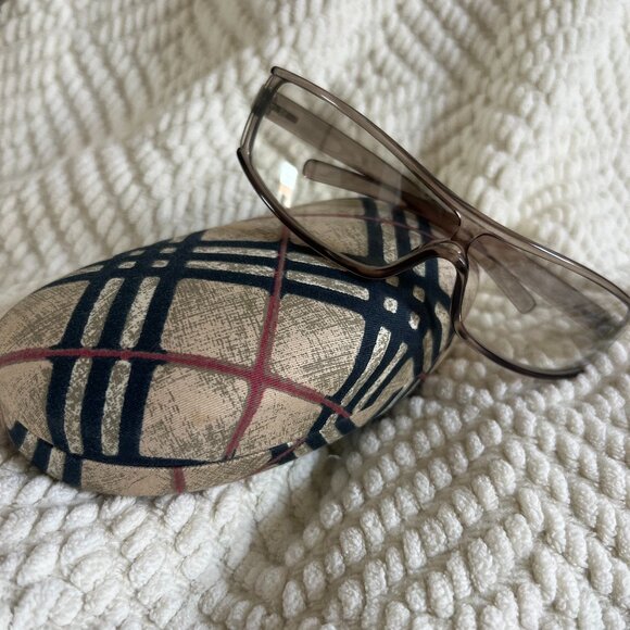 Burberry Accessories - Burberry Retro Sunglasses Champagne Acetate Beige with case